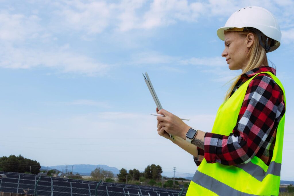 Renewable Energy Recruitment: Hiring Hard-to-Fill Roles 5 Recruitment Renewable energy careers in Australia with Vinova